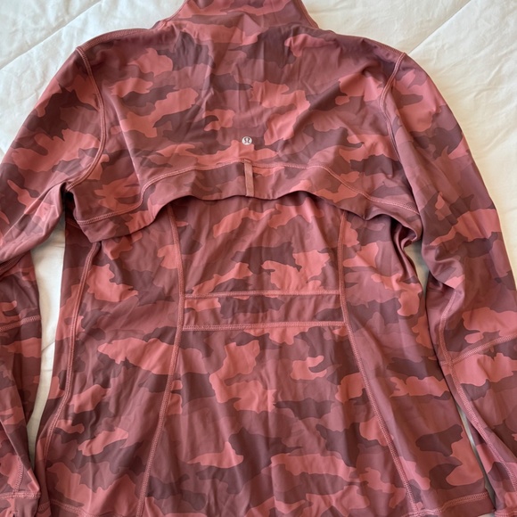 NWOT Lululemon Define Jacket Heritage 365 Camo Brier Rose Multi - Picture 4 of 6